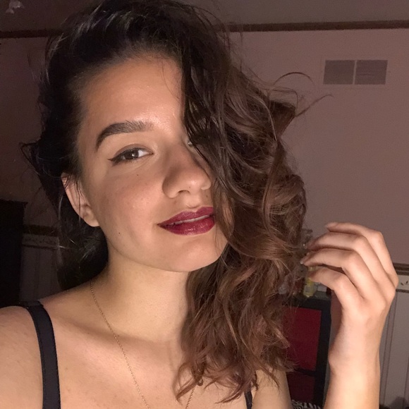 Meet your Posher, Rachel - Picture 1 of 1